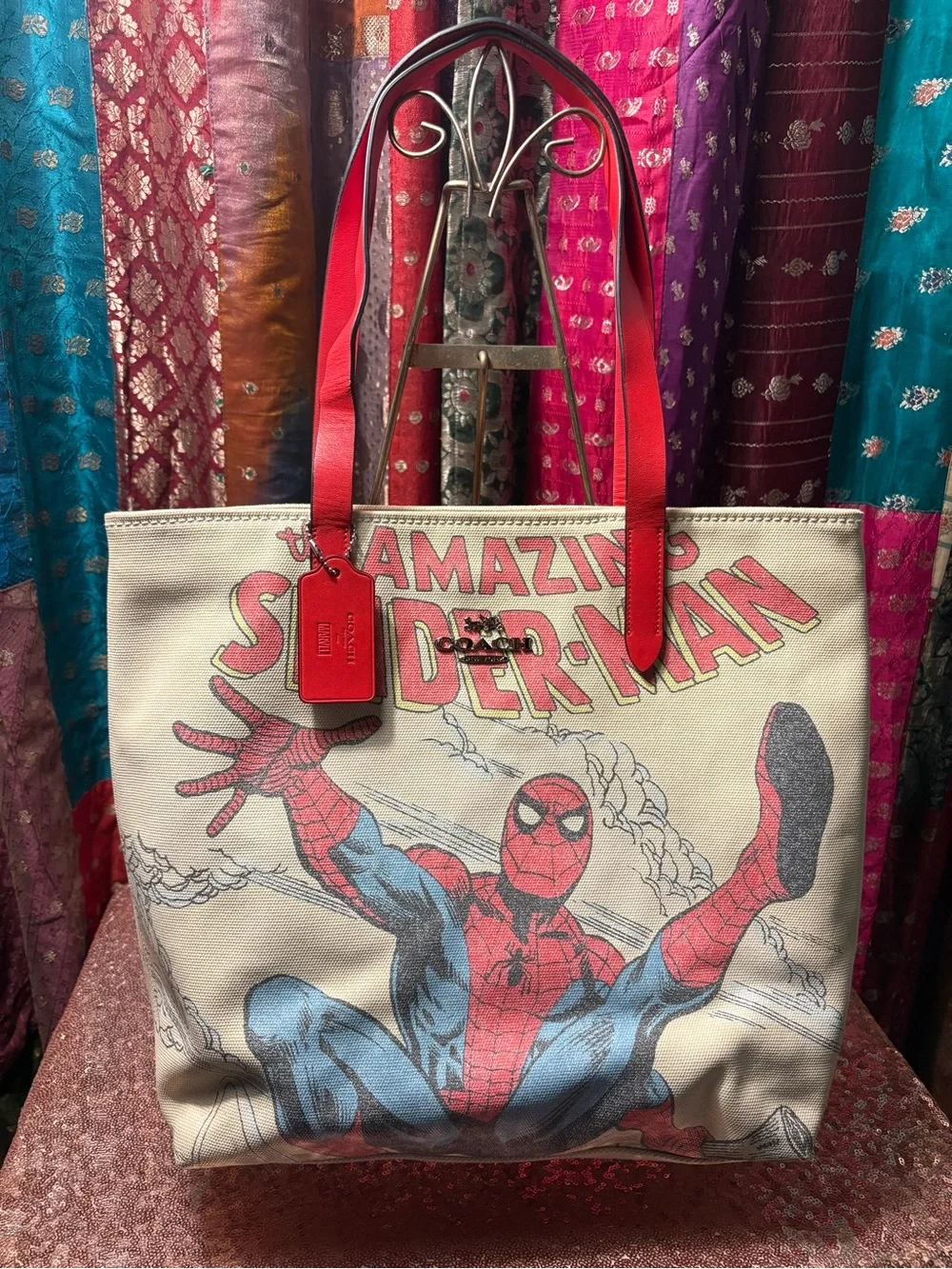 COACH x MARVEL limited edition SPIDERMAN handle tote! - Picture 3 of 7